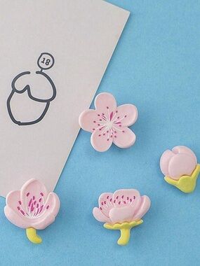 Pink Flower Resin Magnets - Set of 4